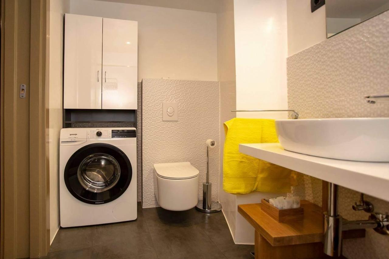 ˇdcˇ Modern Apartment Near The Church Rovinj Exteriör bild
