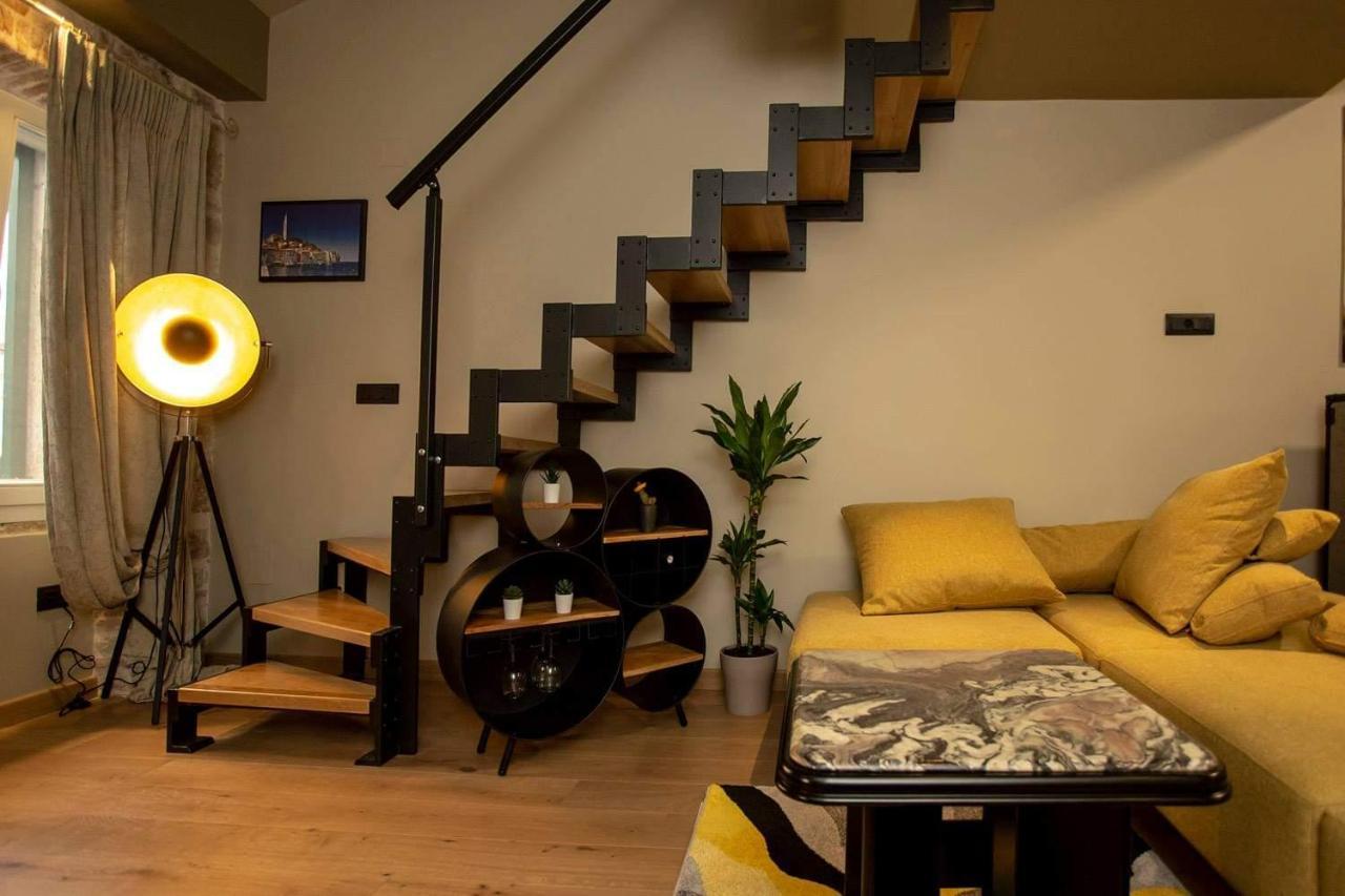 ˇdcˇ Modern Apartment Near The Church Rovinj Exteriör bild